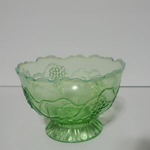 Vtg Northwood Jefferson Green Opalscent Glass Footed Bowl